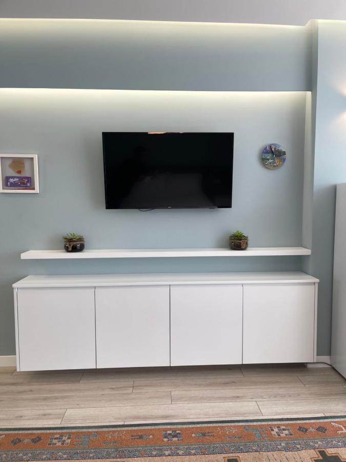 Comfort Apartment In City Center Тирана Екстериор снимка