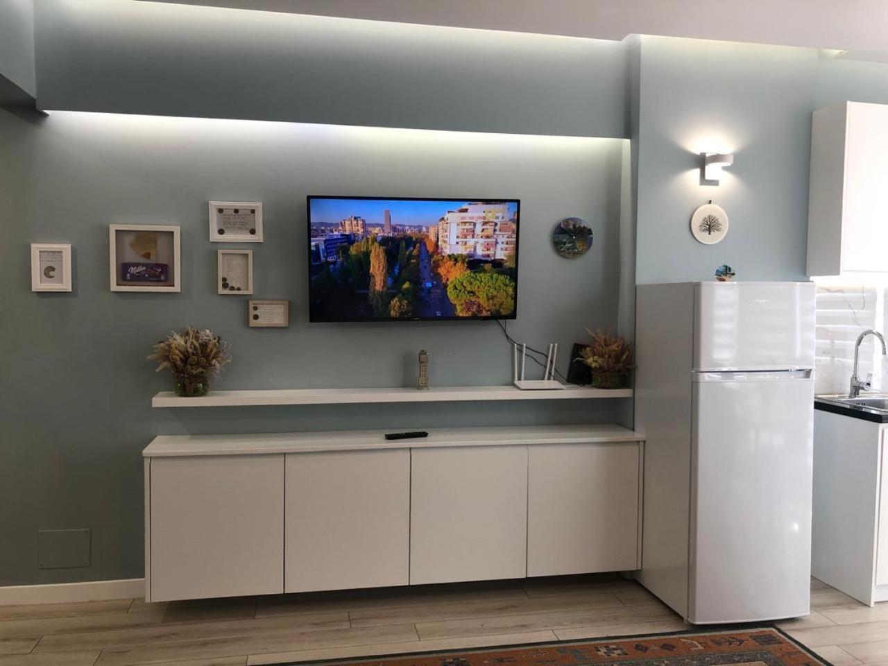 Comfort Apartment In City Center Тирана Екстериор снимка